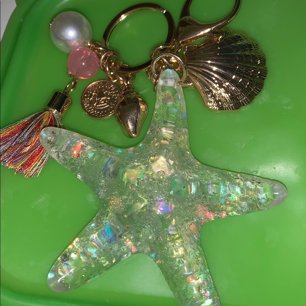 Gold Shell & Pearl Starfish bag/purse charm keychain - Picture 4 of 8